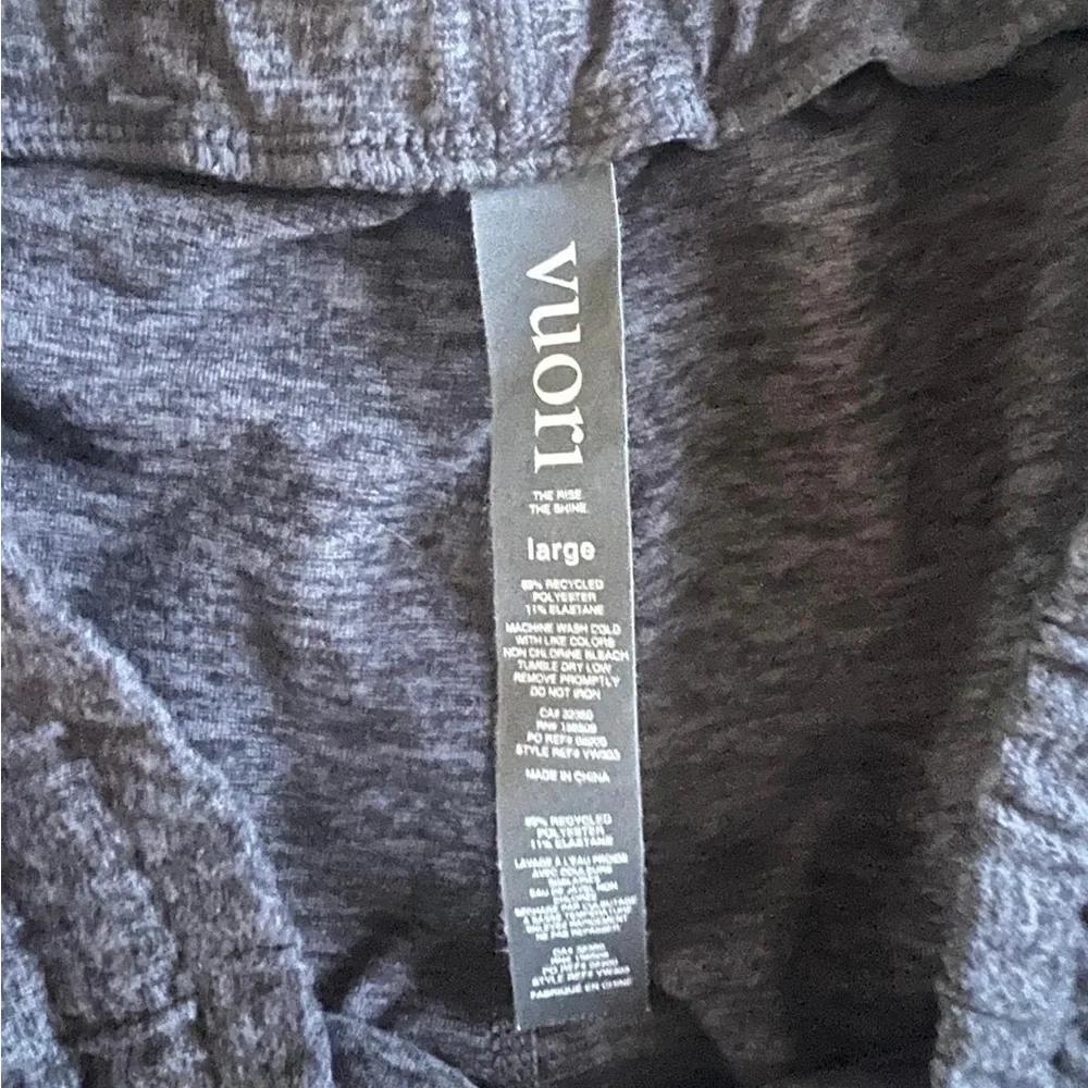 Vuori performance Charcoal Joggers - Picture 3 of 4